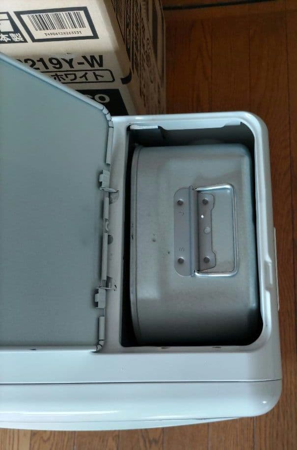 19年製 CORONA 石油ファンヒーター FH-G3219Y-W