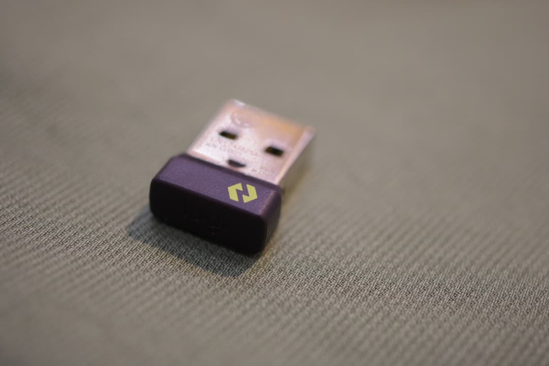 logicool MX ERGO S（赤玉+シルバー）