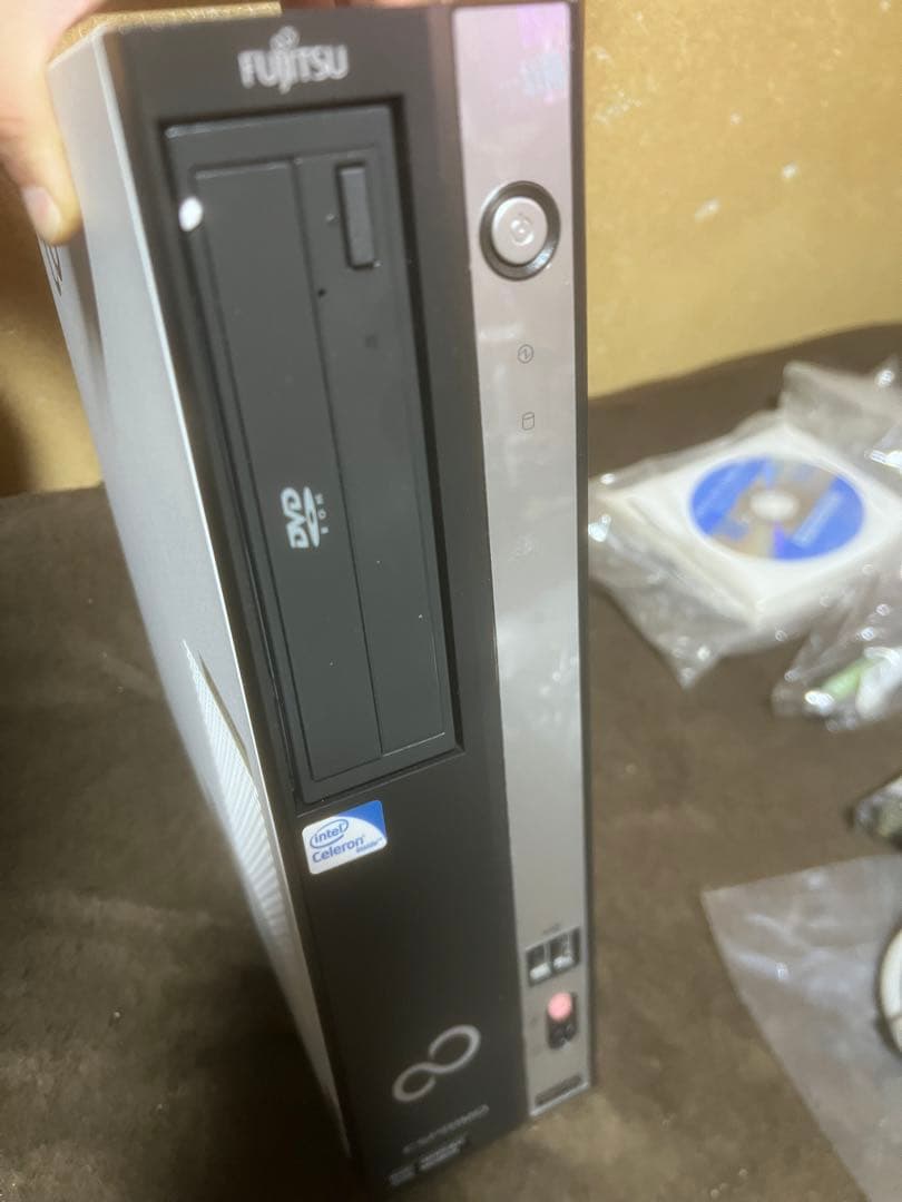新品　FUJITSU ESPRIMO D551/FX デスクトップPC