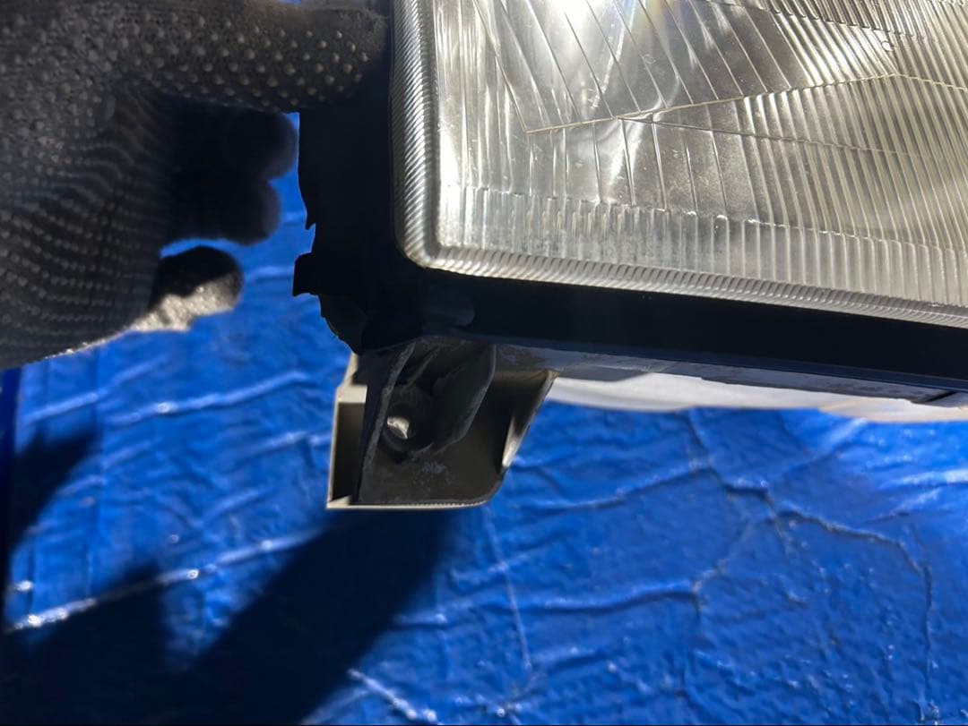 マツダ　ボンゴ　SK82V ヘッドライト左右セット