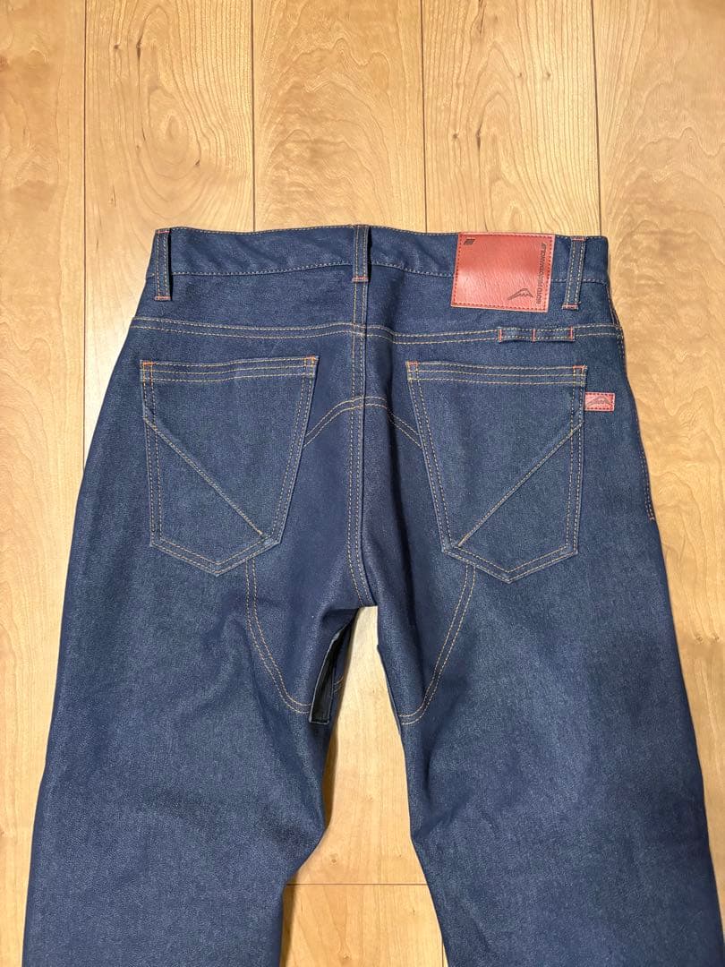 クシタニ K-1329 エクスパンドウインドカットデニム