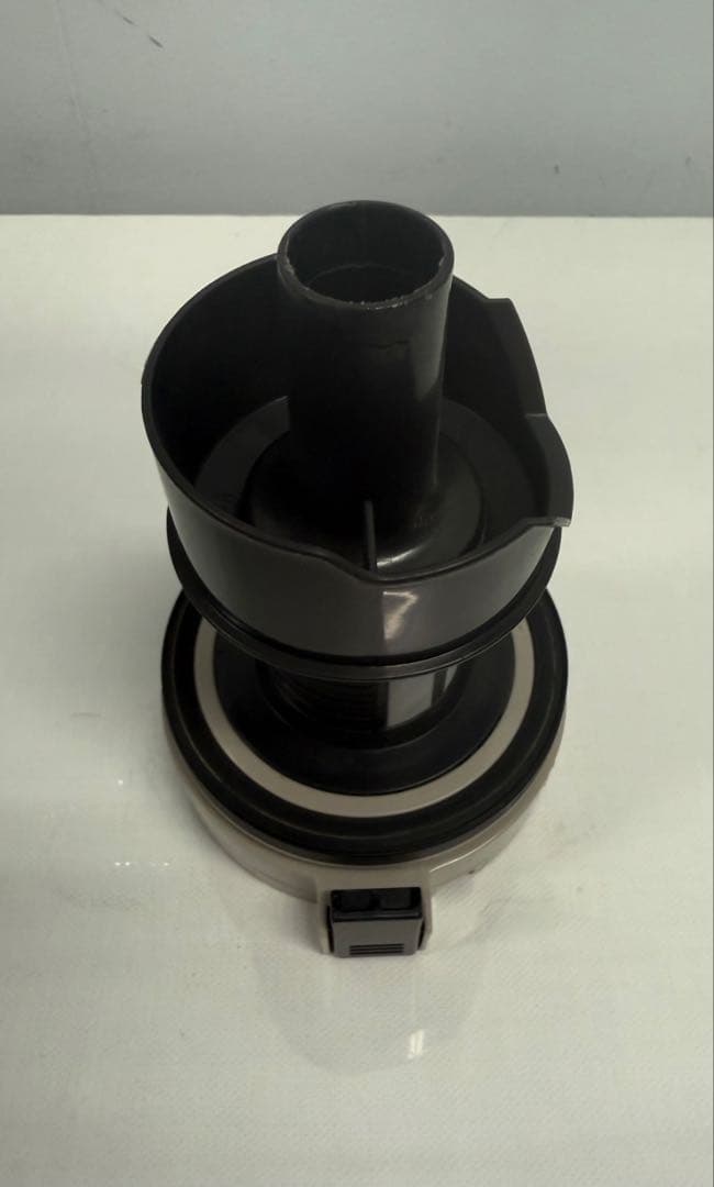 Panasonic MC-SB32J コードレス掃除機