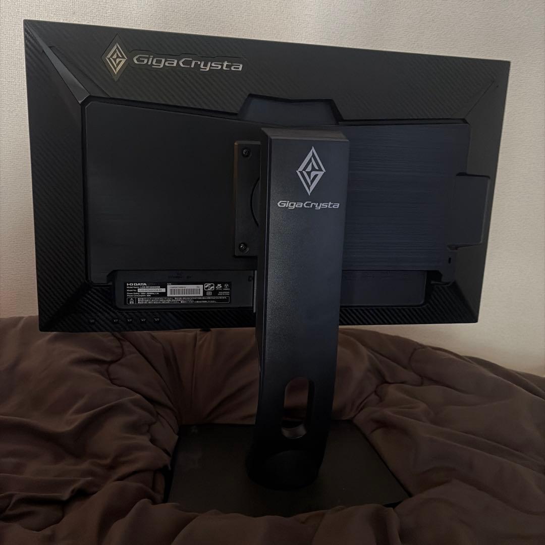 b*i様 GigaCrysta LCD-GC243HXDB-B2 箱無し