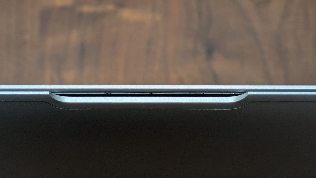 MacBook Air 13″ 2017 8GB/256GB 充放電 80回