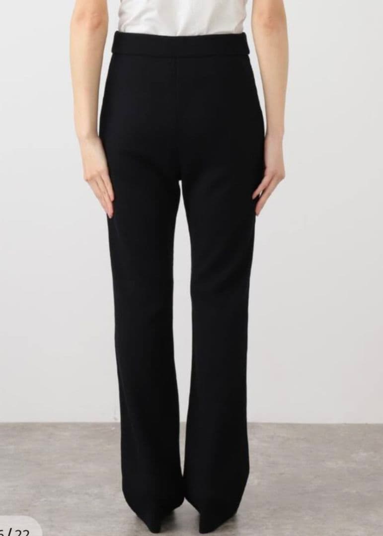 新品未使用【 RIB KNIT LEGGINGS】