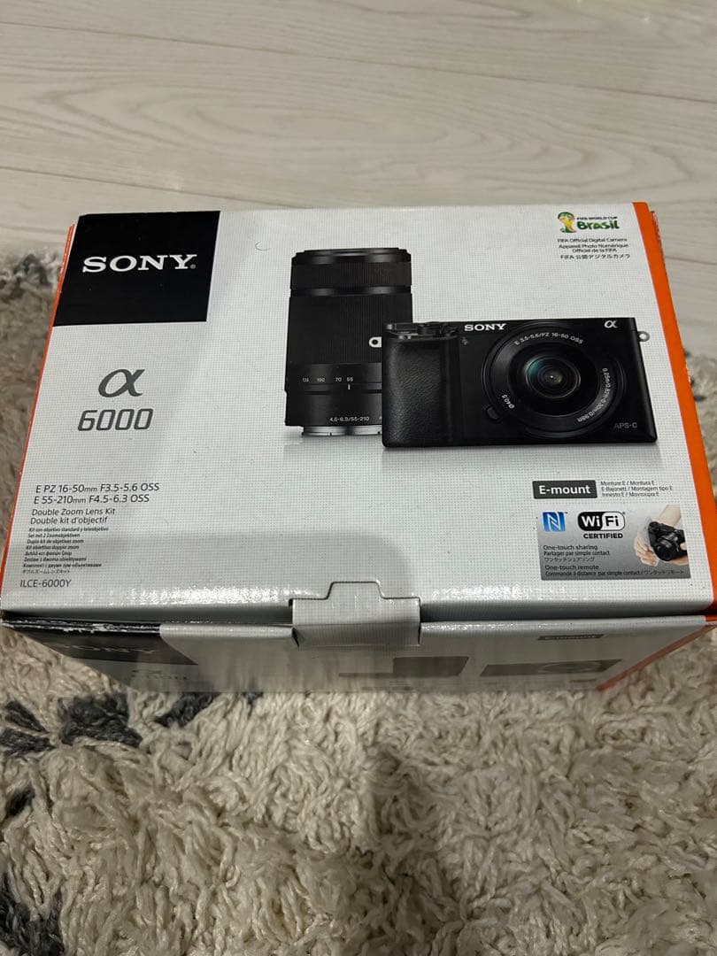 【期間限定値下げ】SONY α6000 ミラーレス一眼カメラ