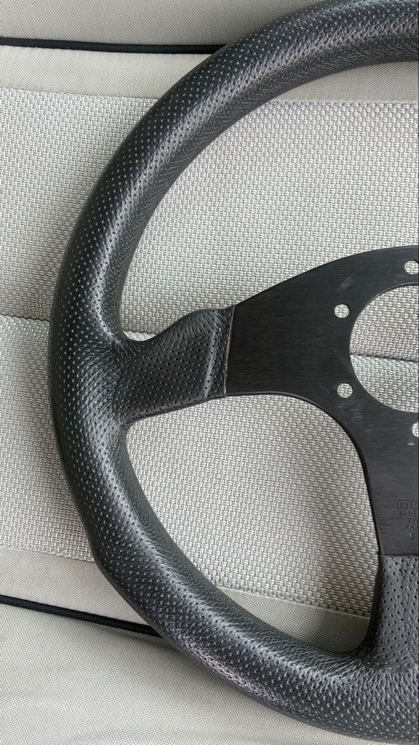 パーツ momo competition