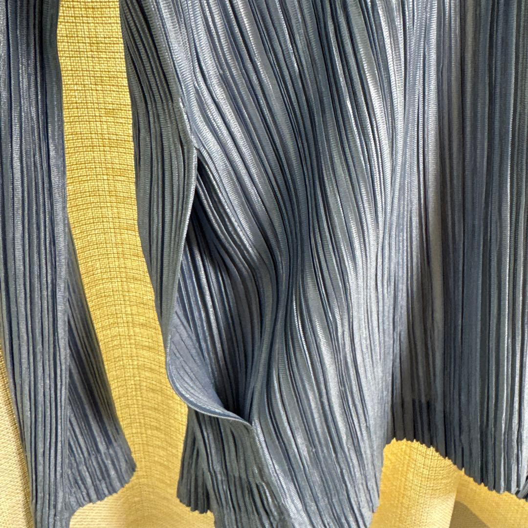 プリーツプリーズイッセイミヤケテーラードジャケット　ストライプ