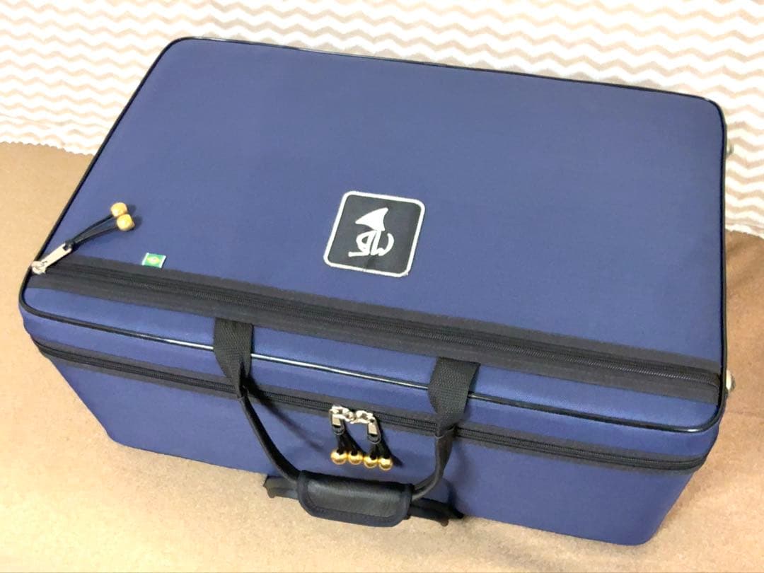 た*べ様 マーカス・ボナ トランペット4本用クアッドケース 中古 極美品