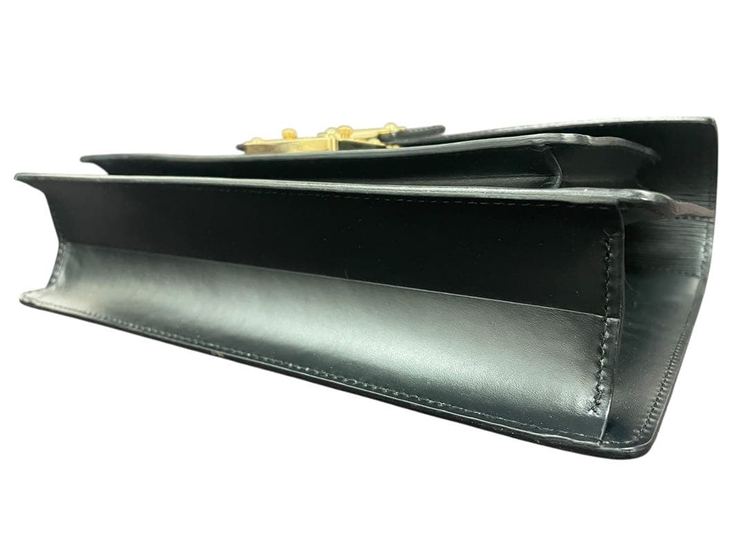 ヴィトン　エピ　モンソー　セカンドバッグ　クラッチ ハンドバック　M52122