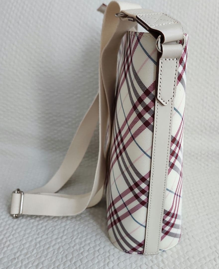 バーバリー ブルーレーベル　ショルダーバッグ　ノバチェック　ホワイト　ピンク