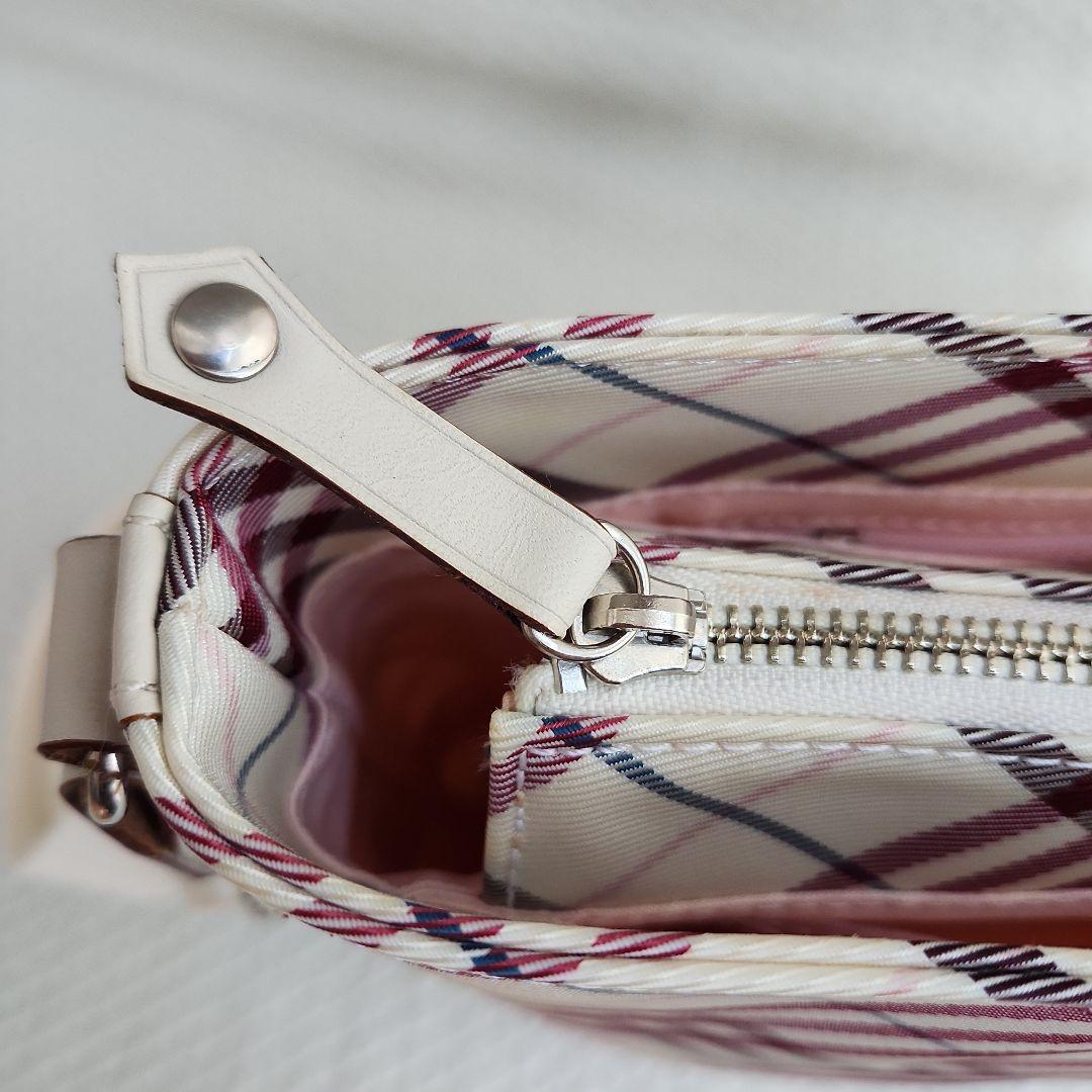 バーバリー ブルーレーベル　ショルダーバッグ　ノバチェック　ホワイト　ピンク