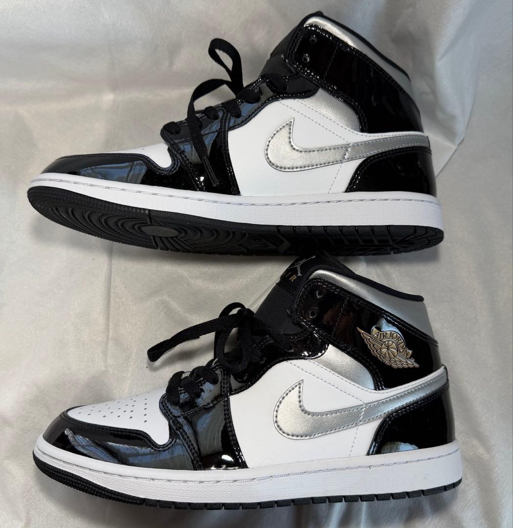 値下げ中！Nike Air Jordan 1 Mid Black