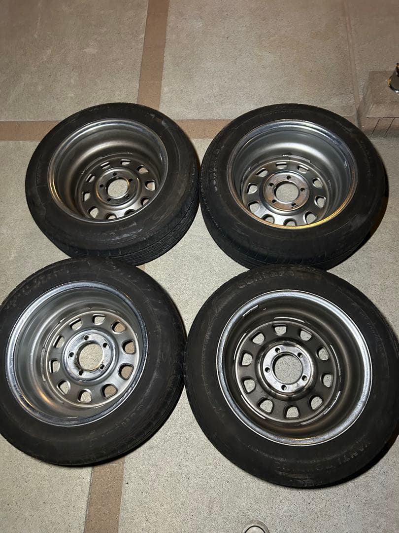 ★美品　デイトナ　15-7J 114.3-5H タイヤ４本付