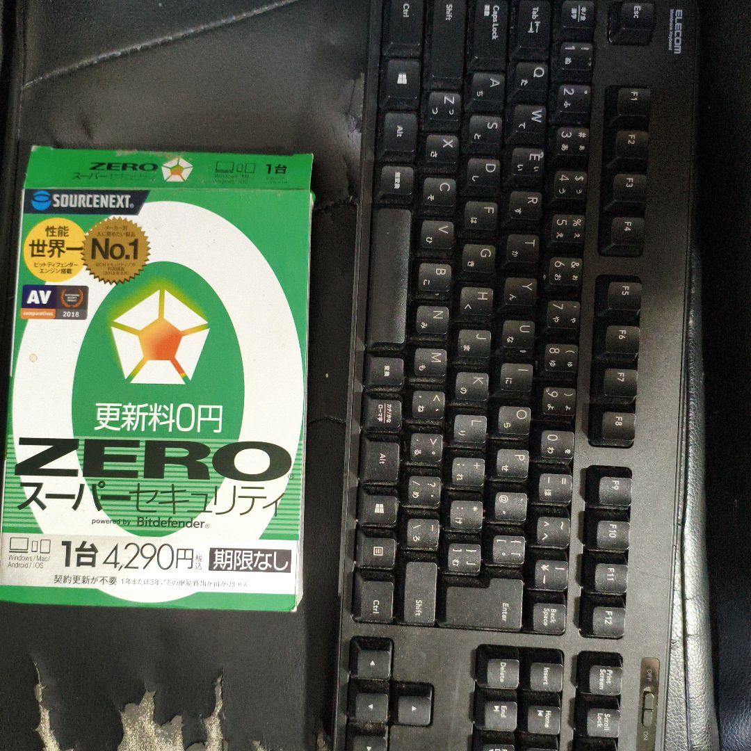 Lenovo ノートパソコン i5-10210U 8GB RAM 256GB