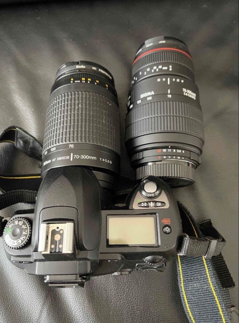 Nikon デジタル一眼レフカメラ 本体 + レンズ2本