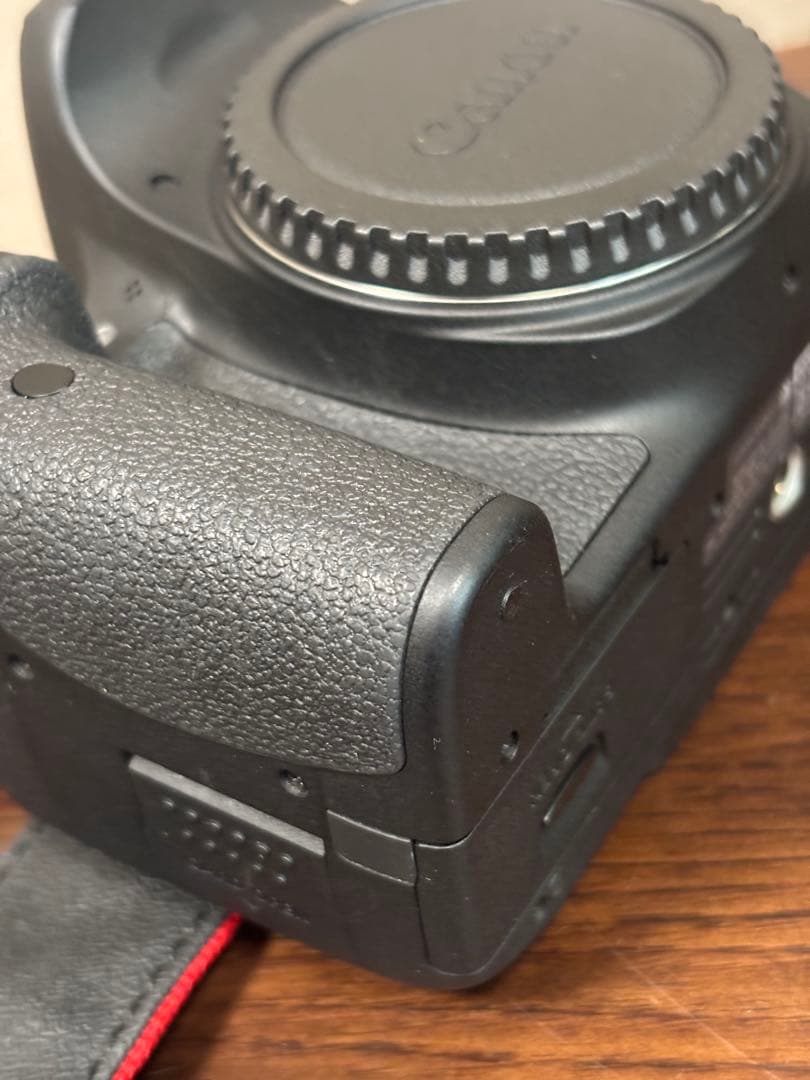 Canon EOS 8000D(W) デジタル一眼レフカメラ Wズームキット