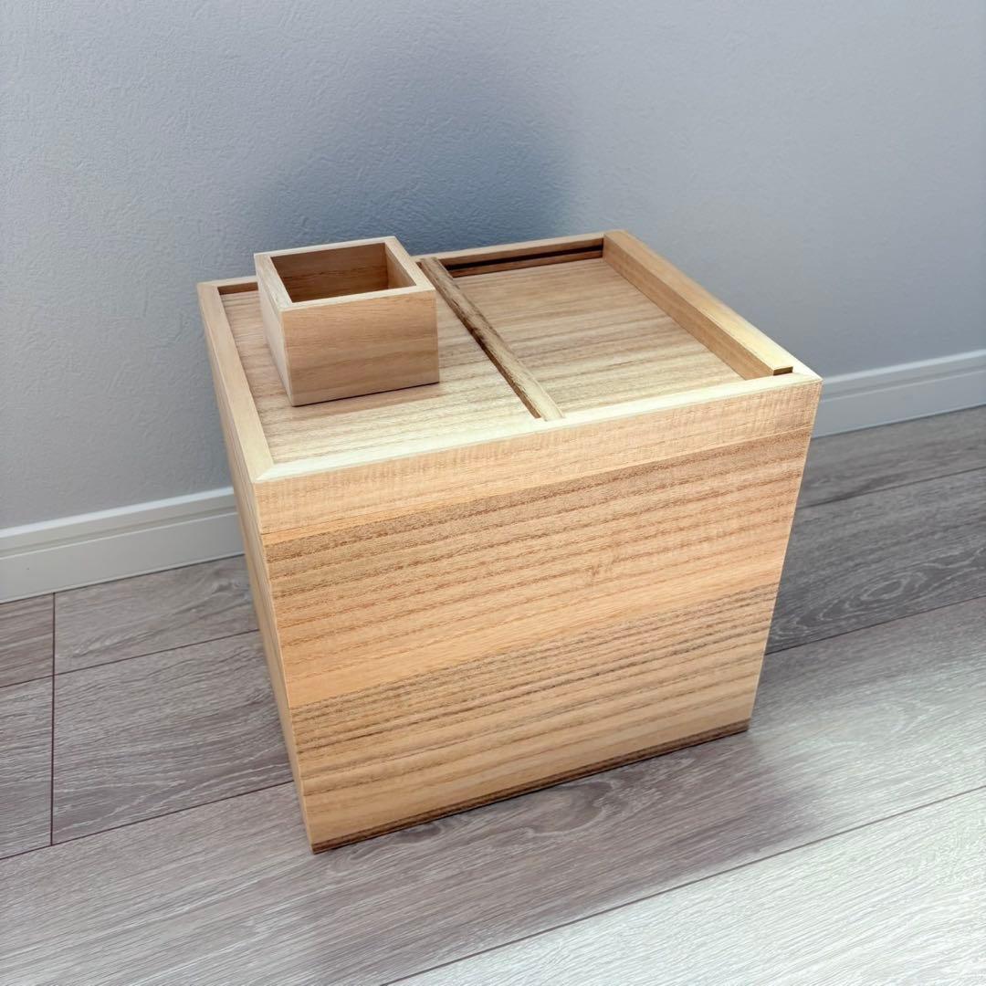 東屋☆米びつ 10kg 1合用マス付き