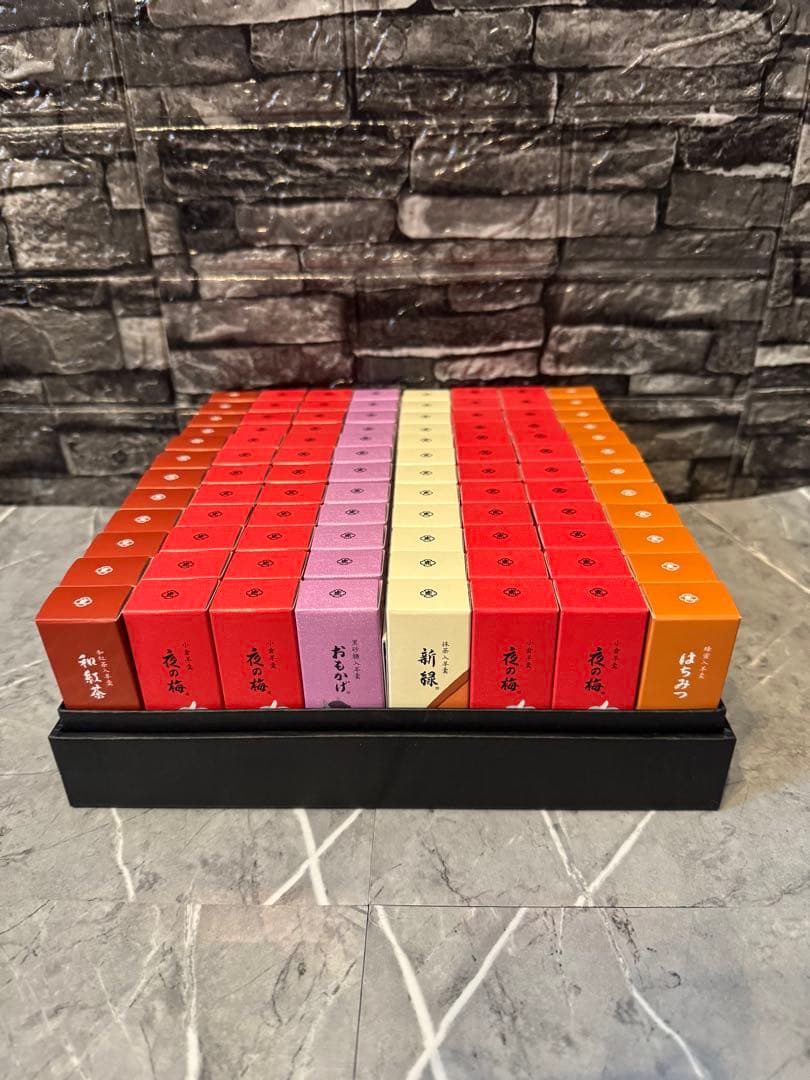 はなはな　とらや　干支パッケージ　小型羊羹　96本入り