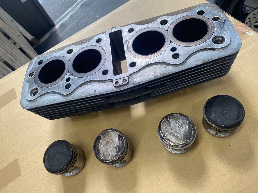 CB400Fシリンダーブロック408ccピストン4個セット