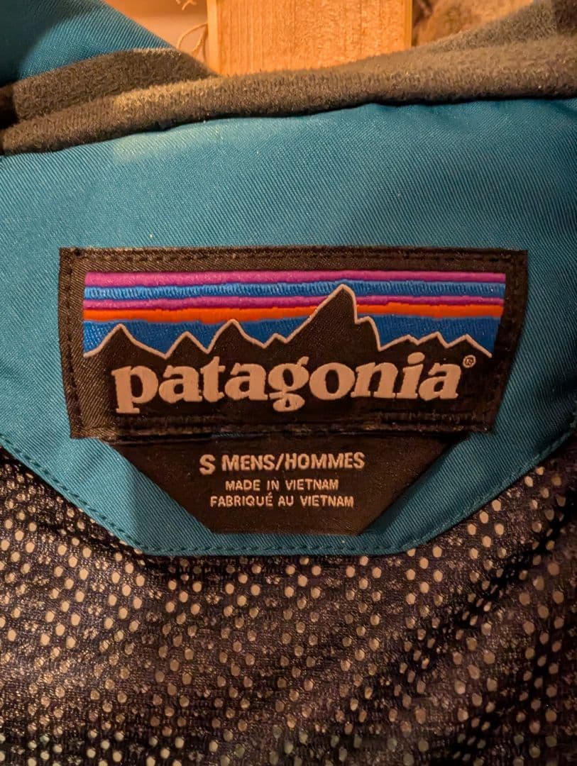 パタゴニアPatagonia スノーショットジャケットS　M相当？RECCO装備