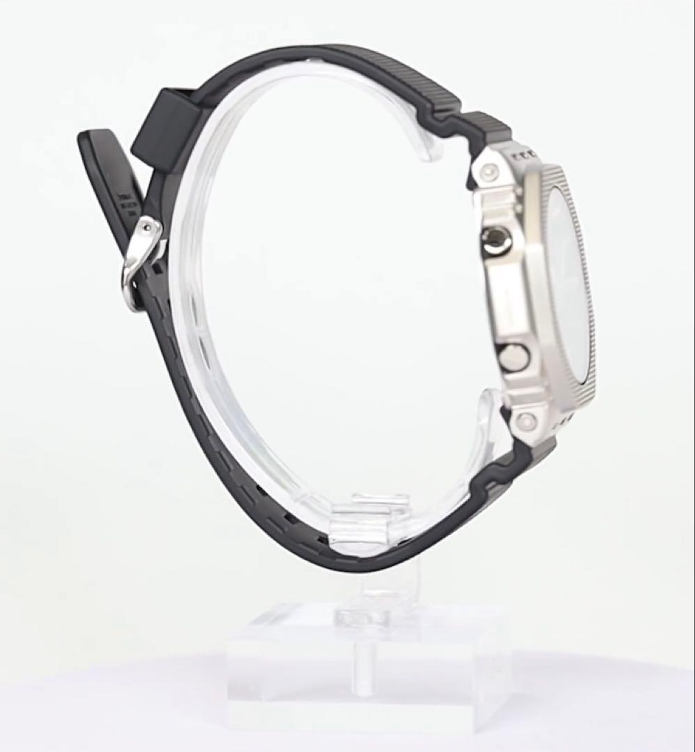 大*吉様 G-SHOCKメタルベゼル インダストリアルデザイン GM-2100M