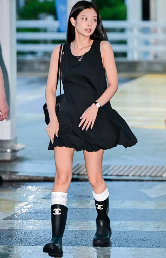 シャネル CHANEL レインブーツ 長靴 入手困難 37