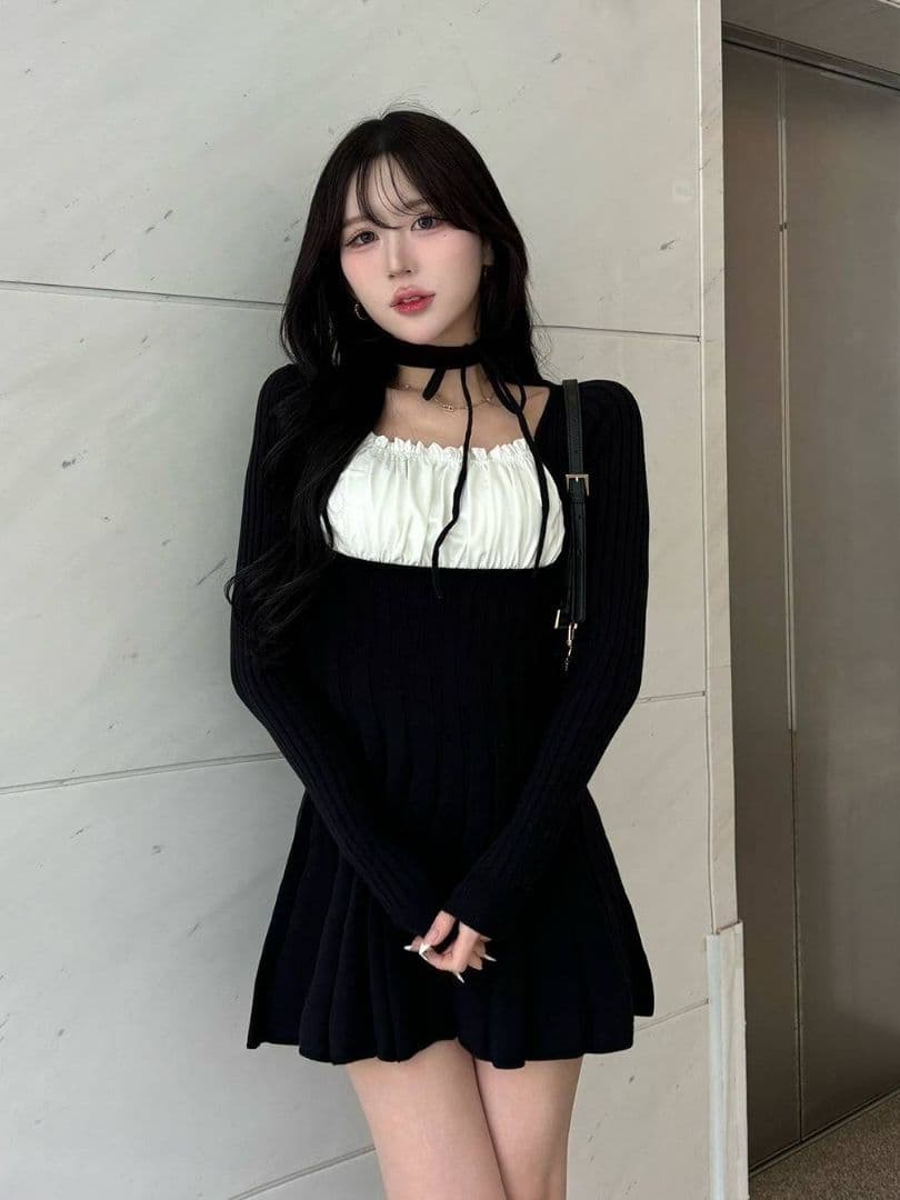 【新品】ダーリッチ ネックリボンデザインフレアニットミニワンピース 黒