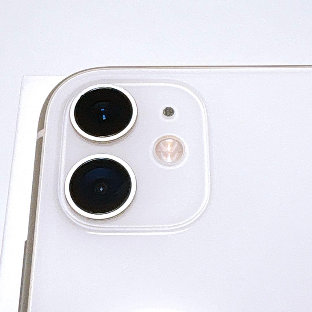 iPhone11 128G SIMフリー ホワイト 付属品有り