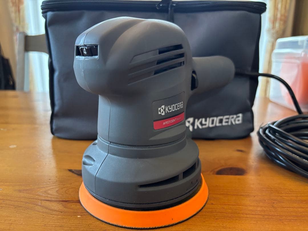 【美品】京セラ (旧リョービ)ダブルアクションポリッシャーAPED130KT