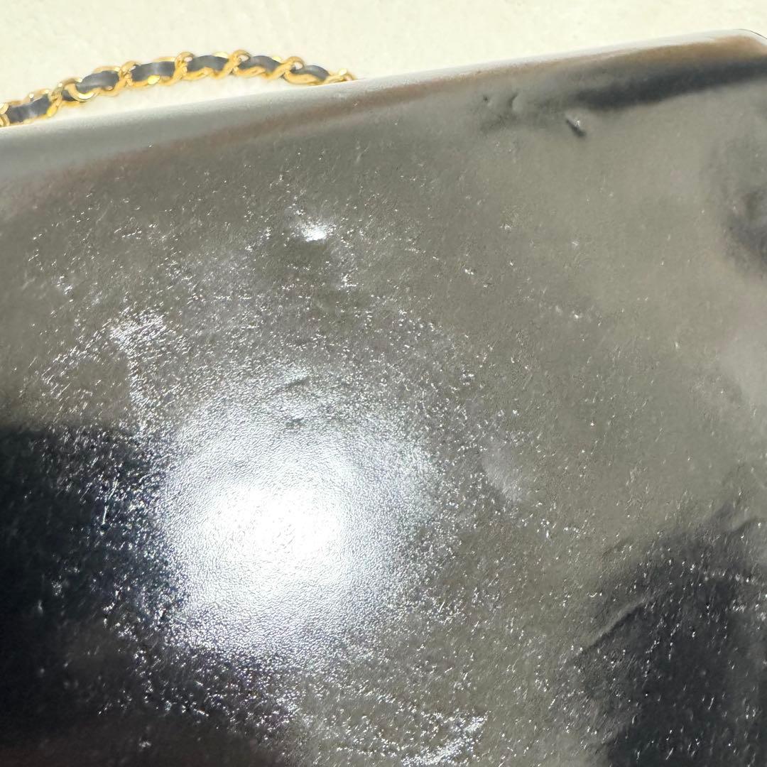 シャネル CHANEL チェーンショルダーバッグ エナメル パテントレザー 黒