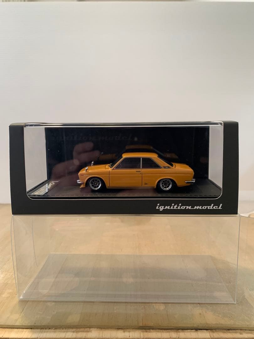 イグニッションモデル　1/43 ブルーバード　クーペ KP510 ブラウン