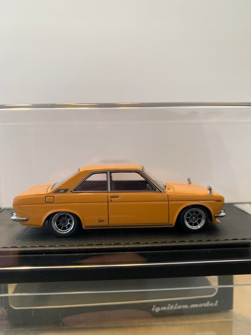イグニッションモデル　1/43 ブルーバード　クーペ KP510 ブラウン