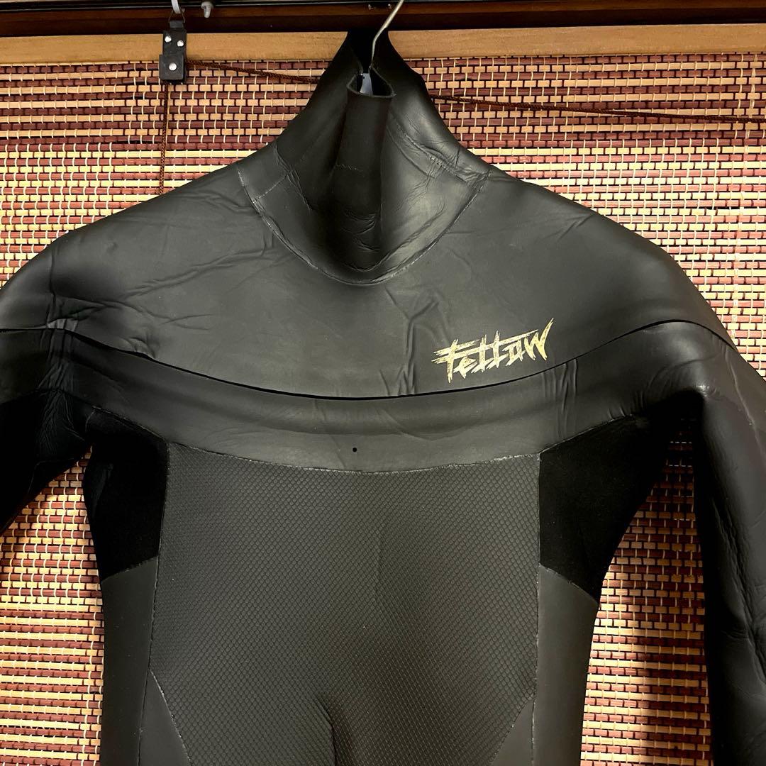 サーフィンウェットスーツ　セミドライロングチェストジップ　5✖️3mm Lサイズ