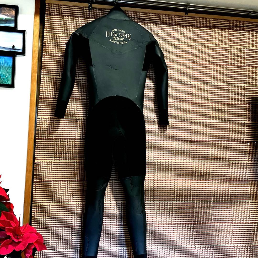 サーフィンウェットスーツ　セミドライロングチェストジップ　5✖️3mm Lサイズ