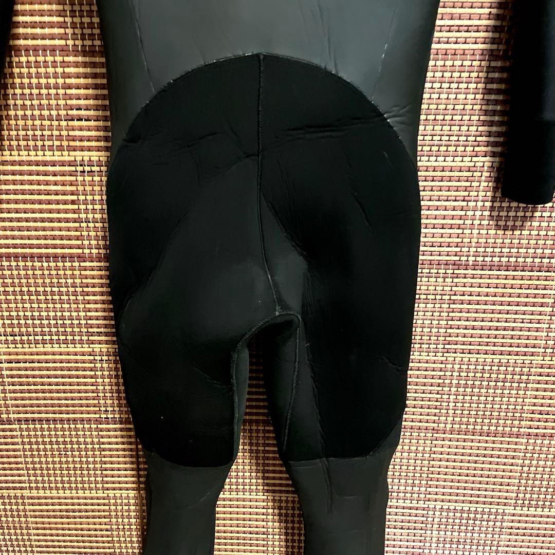 サーフィンウェットスーツ　セミドライロングチェストジップ　5✖️3mm Lサイズ