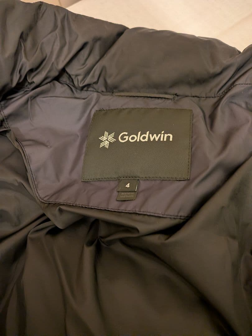 Goldwin ダウンジャケット サイズ4 黒