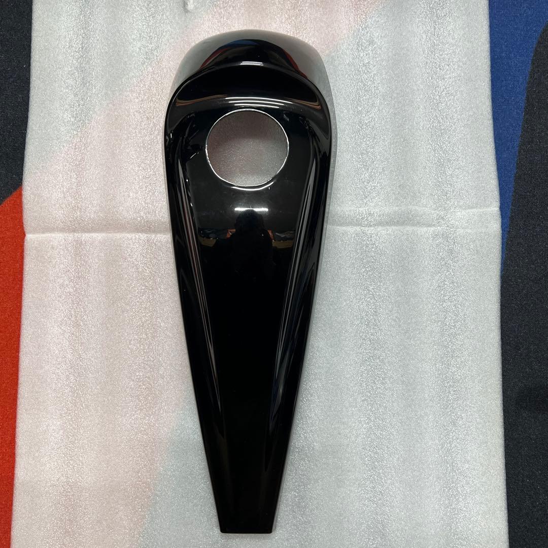 ハーレー　ツーリングモデル用　ダッシュ　コンソール　ブラック　KURYAKYN