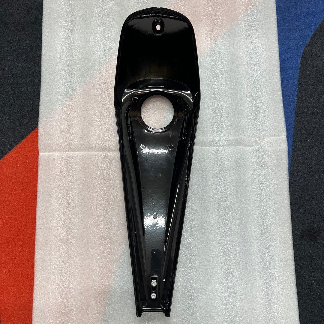 ハーレー　ツーリングモデル用　ダッシュ　コンソール　ブラック　KURYAKYN