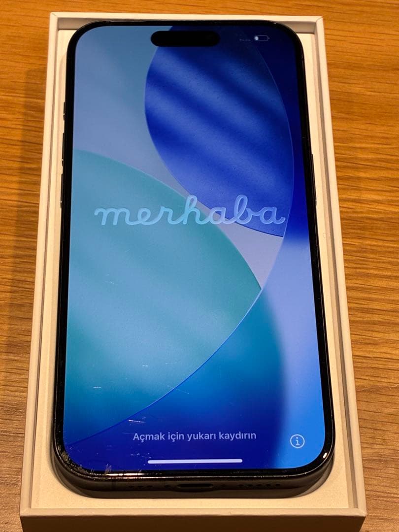 Apple iPhone 15 Pro 本体 256GB