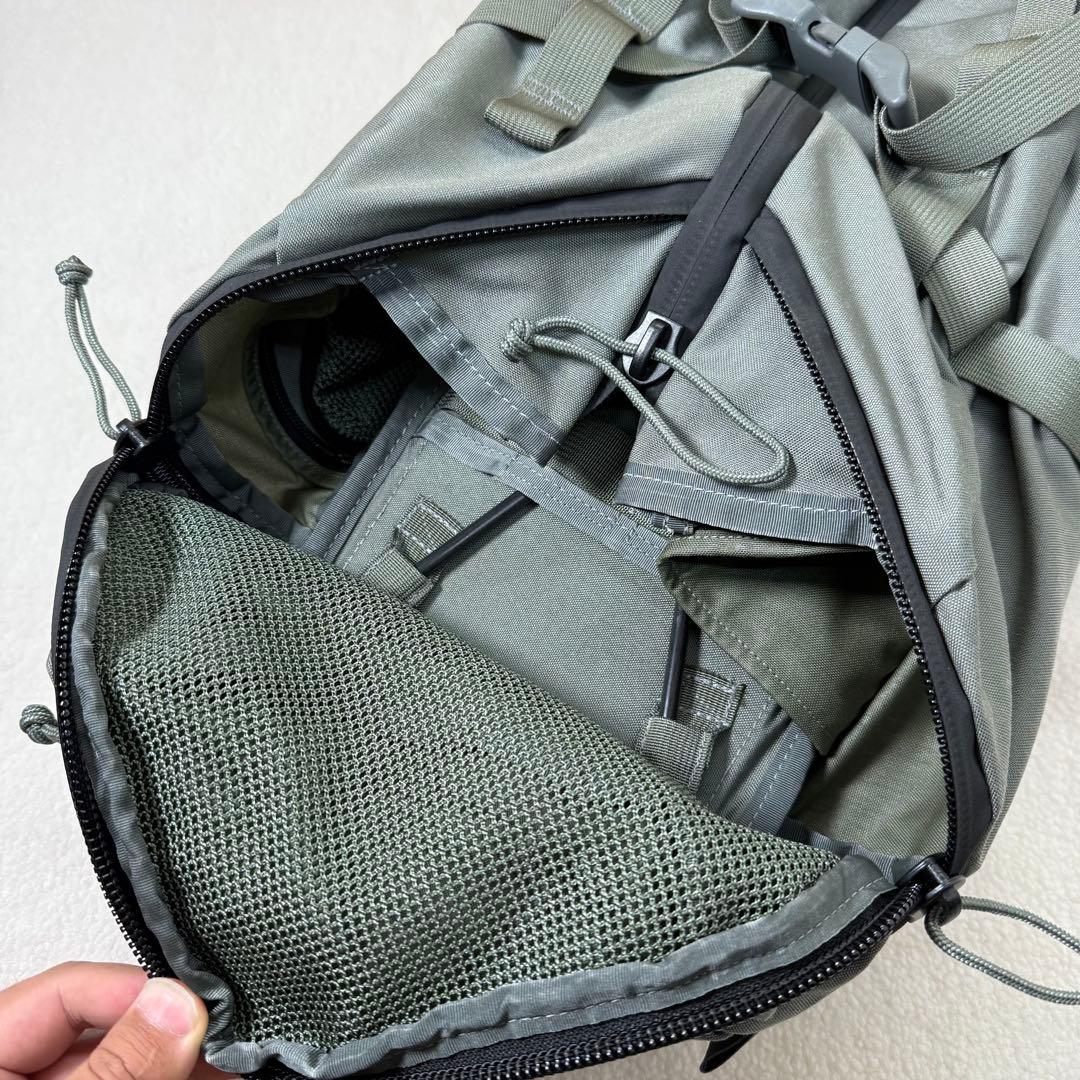 美品　レア　Mystery Ranch dragon slayer リュック