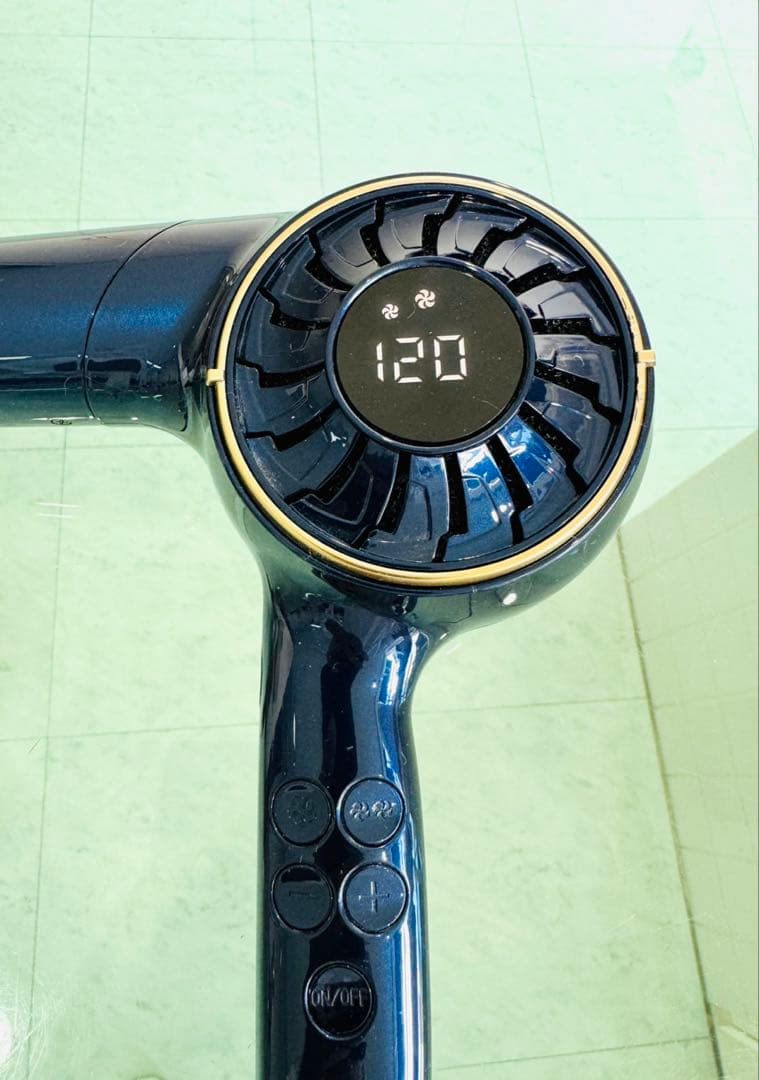 美品　CREATE ION ELEMEA DRY Multi Stage