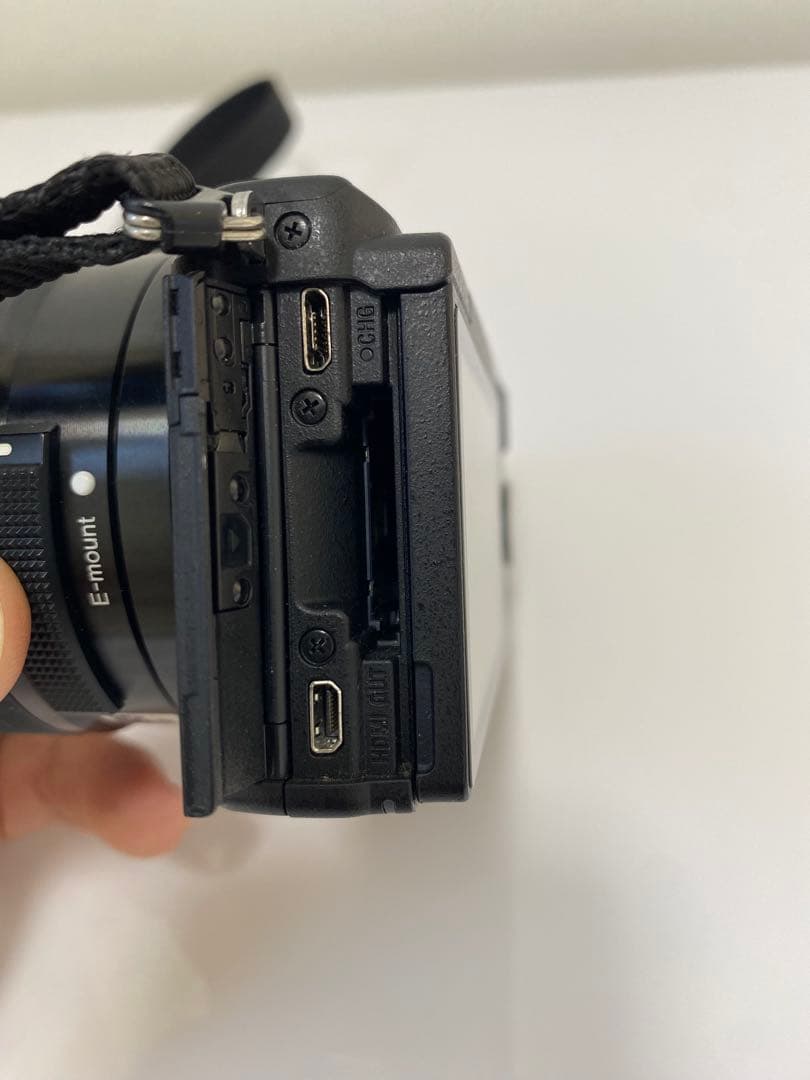 SONY α5100 ミラーレス一眼カメラ