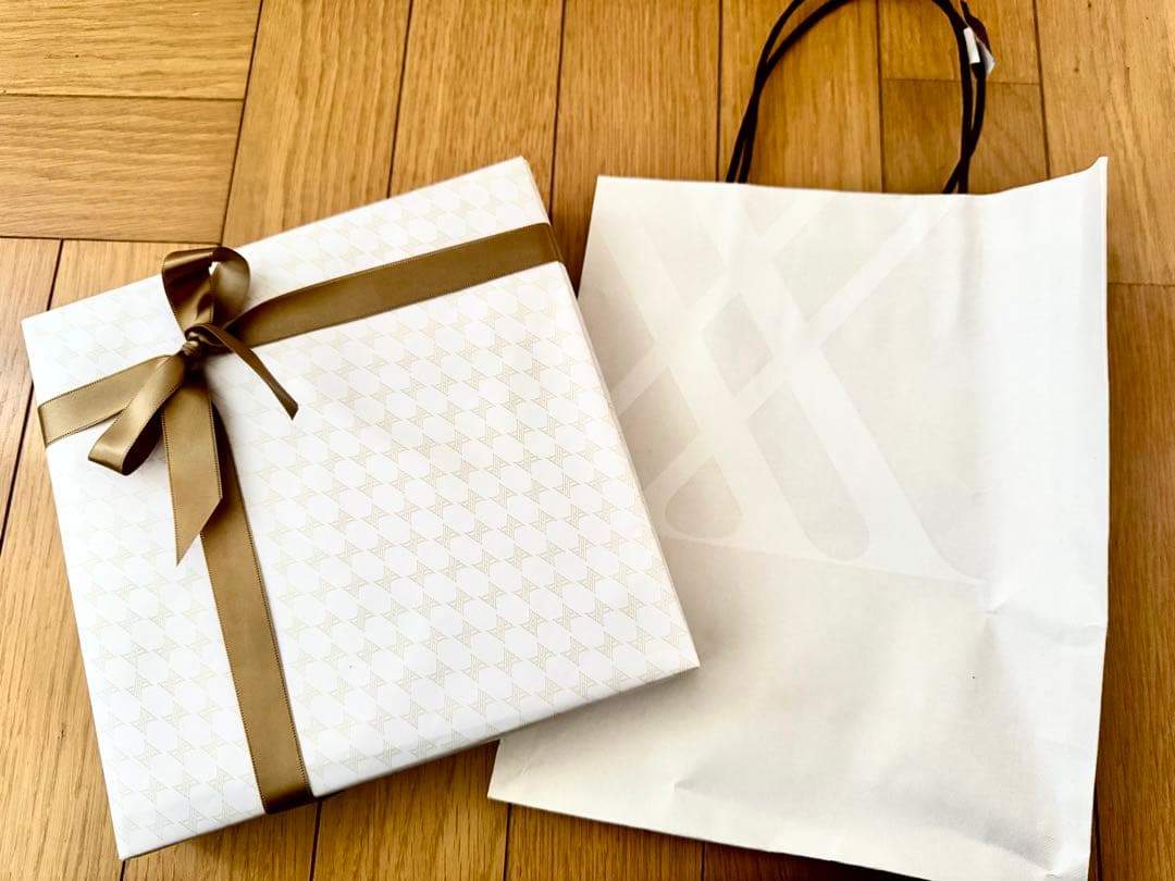 ロイヤルコペンハーゲン　 2023 イヤープレート