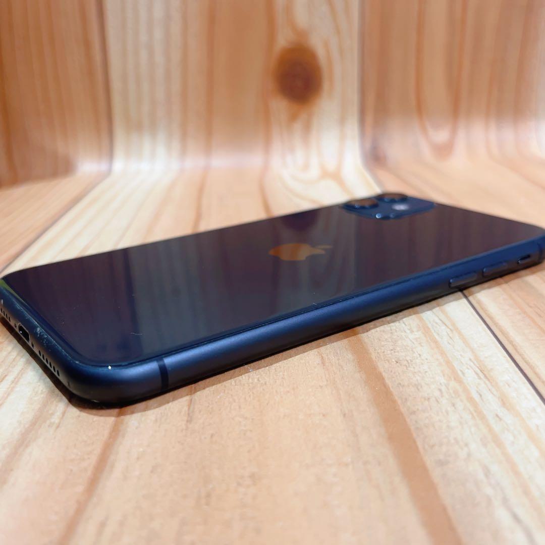 SIMフリー 本体 iPhone 11 64 GB ブラック 550 電池良好