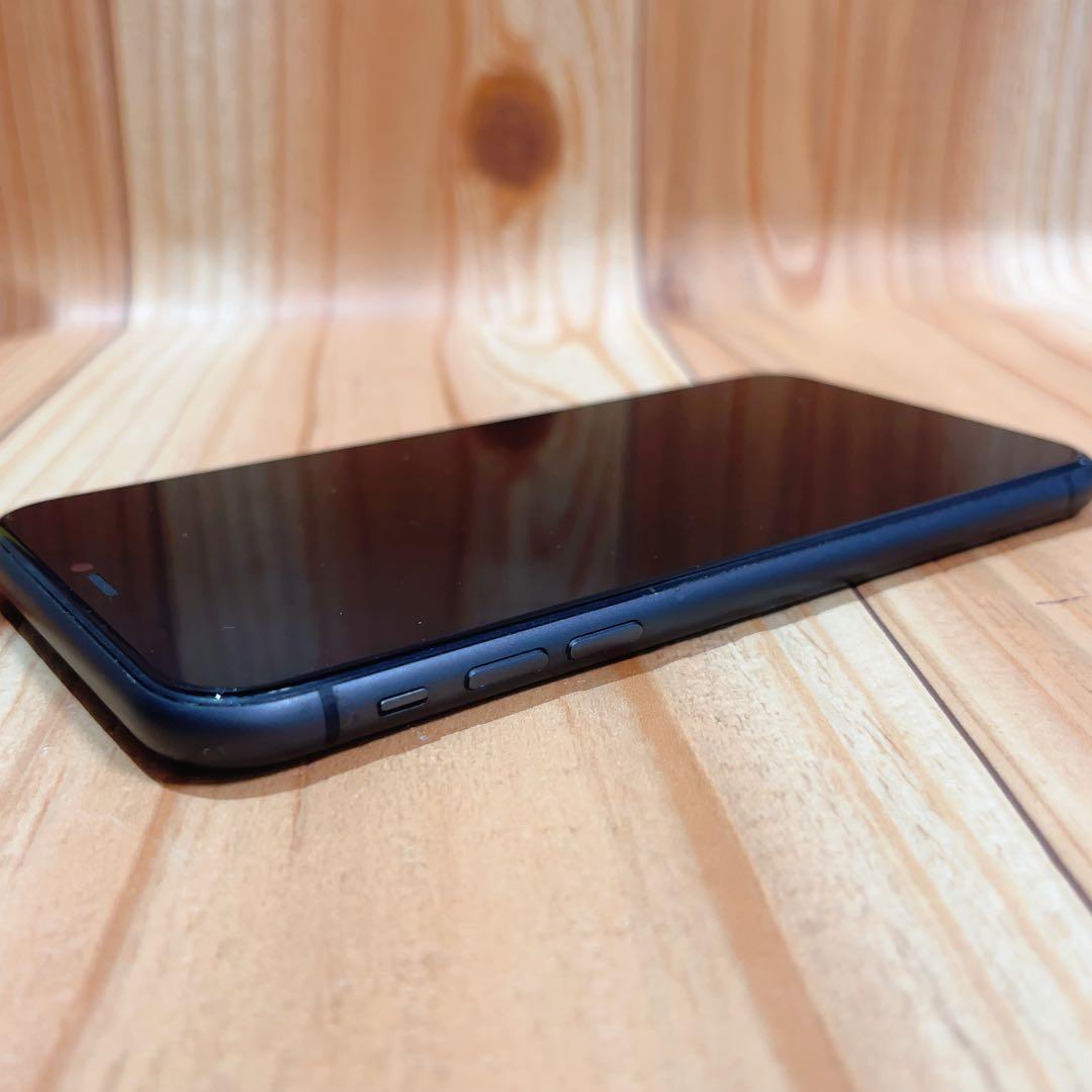 SIMフリー 本体 iPhone 11 64 GB ブラック 550 電池良好