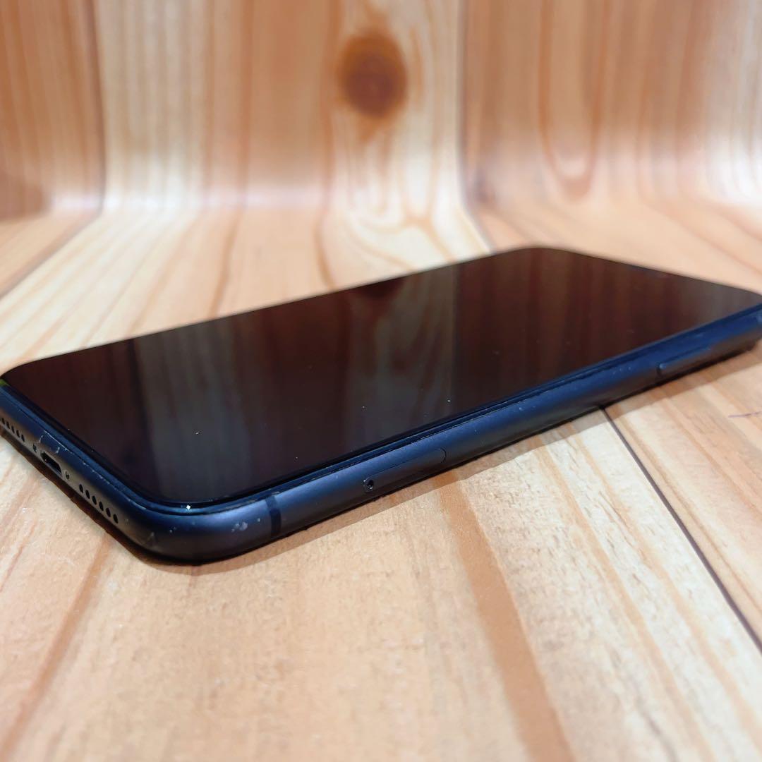 SIMフリー 本体 iPhone 11 64 GB ブラック 550 電池良好