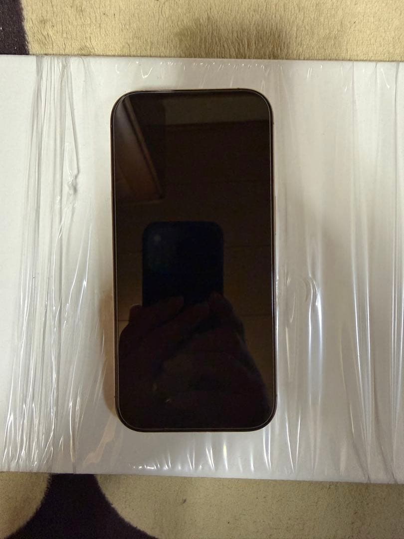 Apple iPhone16Pro デザートチタニウム　256GB simフリー