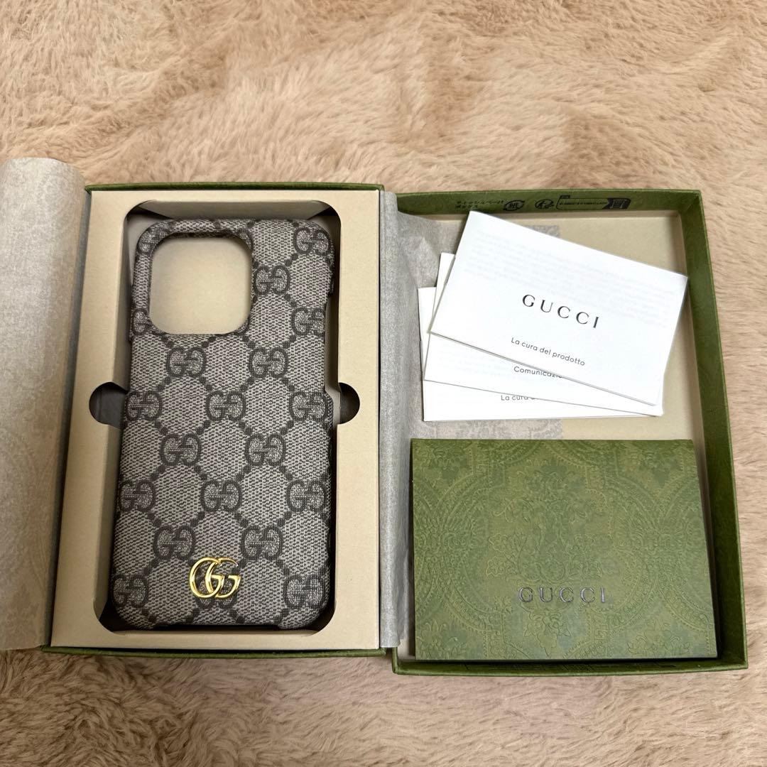 GUCCI iPhone15proスマホケース