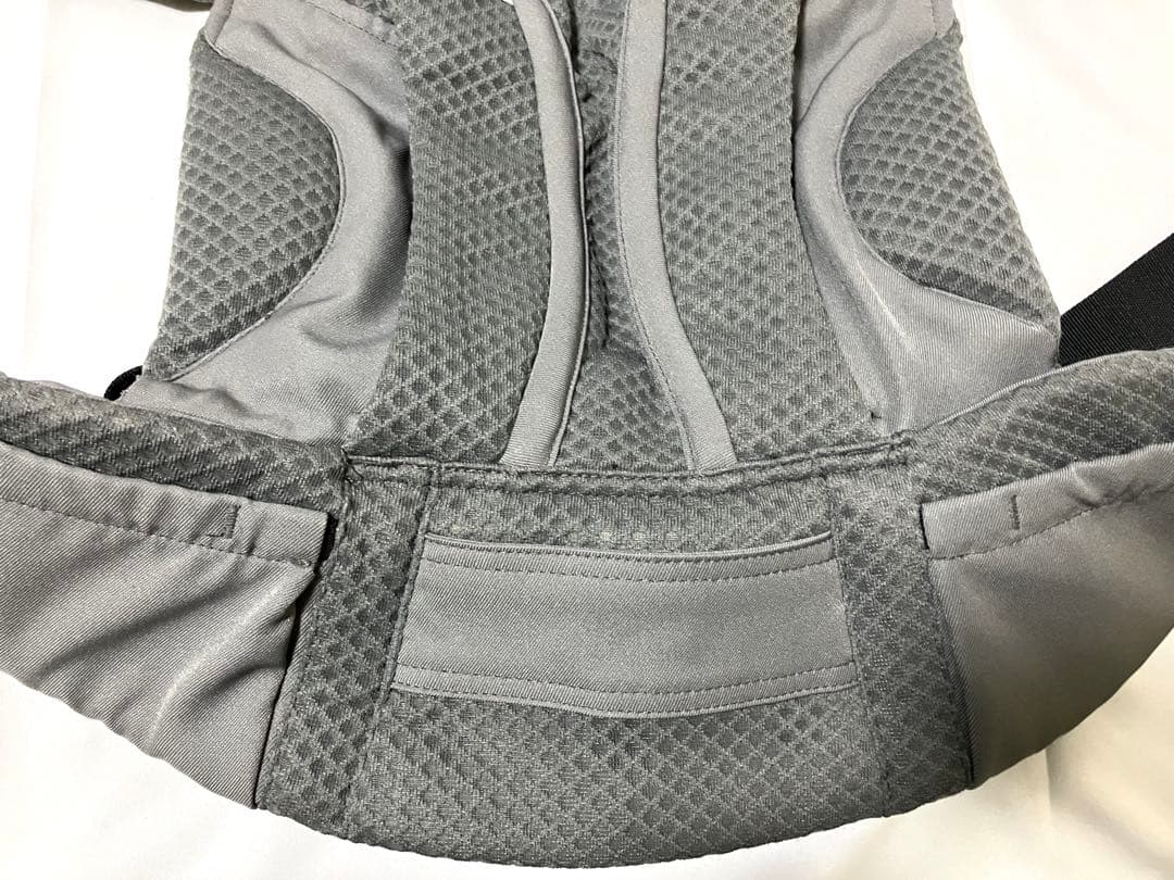 ergobaby オムニブリーズ OMNI breeze グラファイトグレー